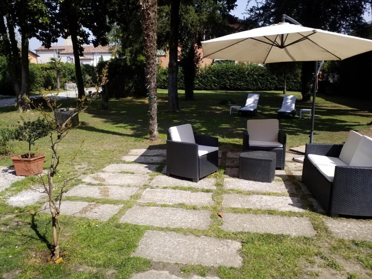 Hotel Residenza La Dimora Imperfetta Salionze Exterior foto